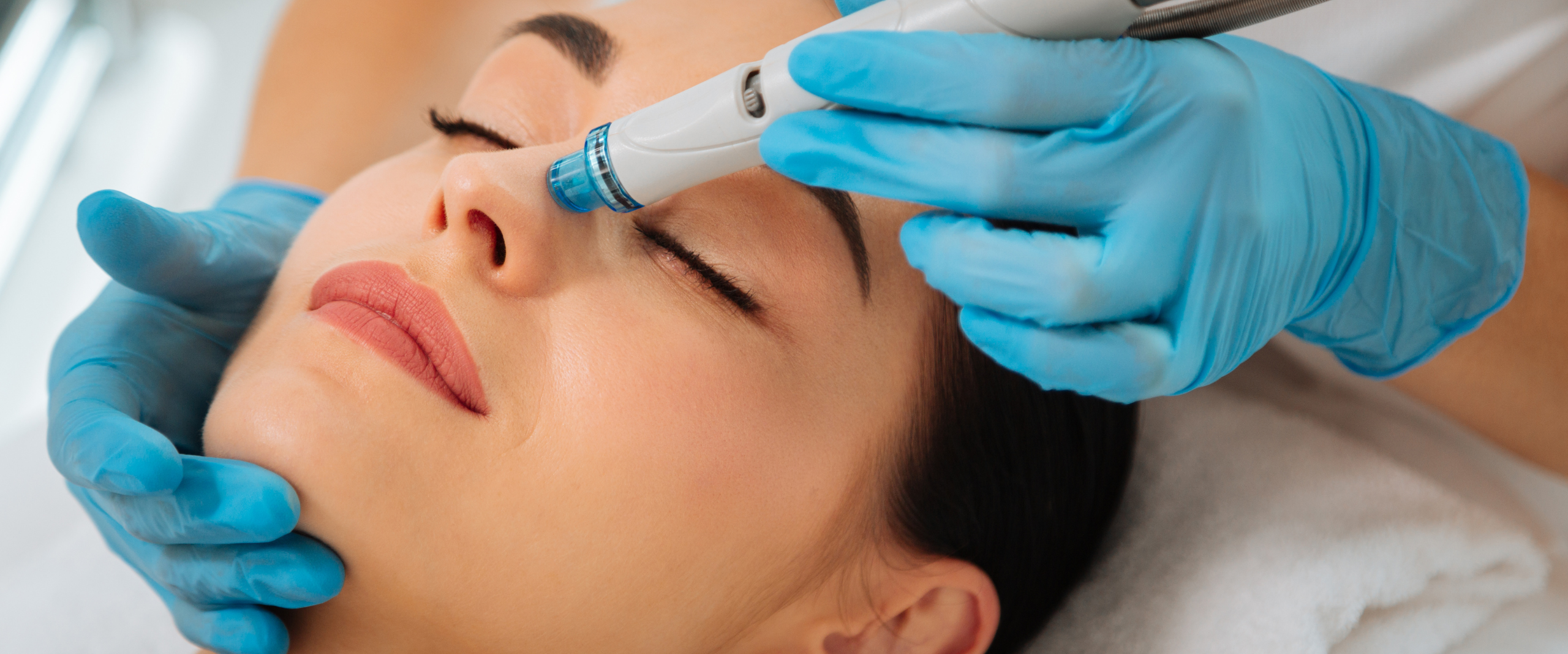 Hydra Facial